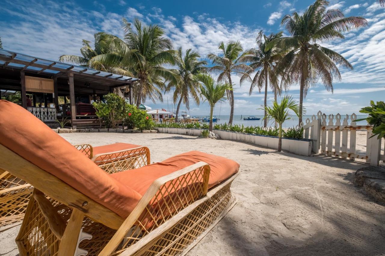 Holiday Hotel San Pedro  Ngoại thất bức ảnh