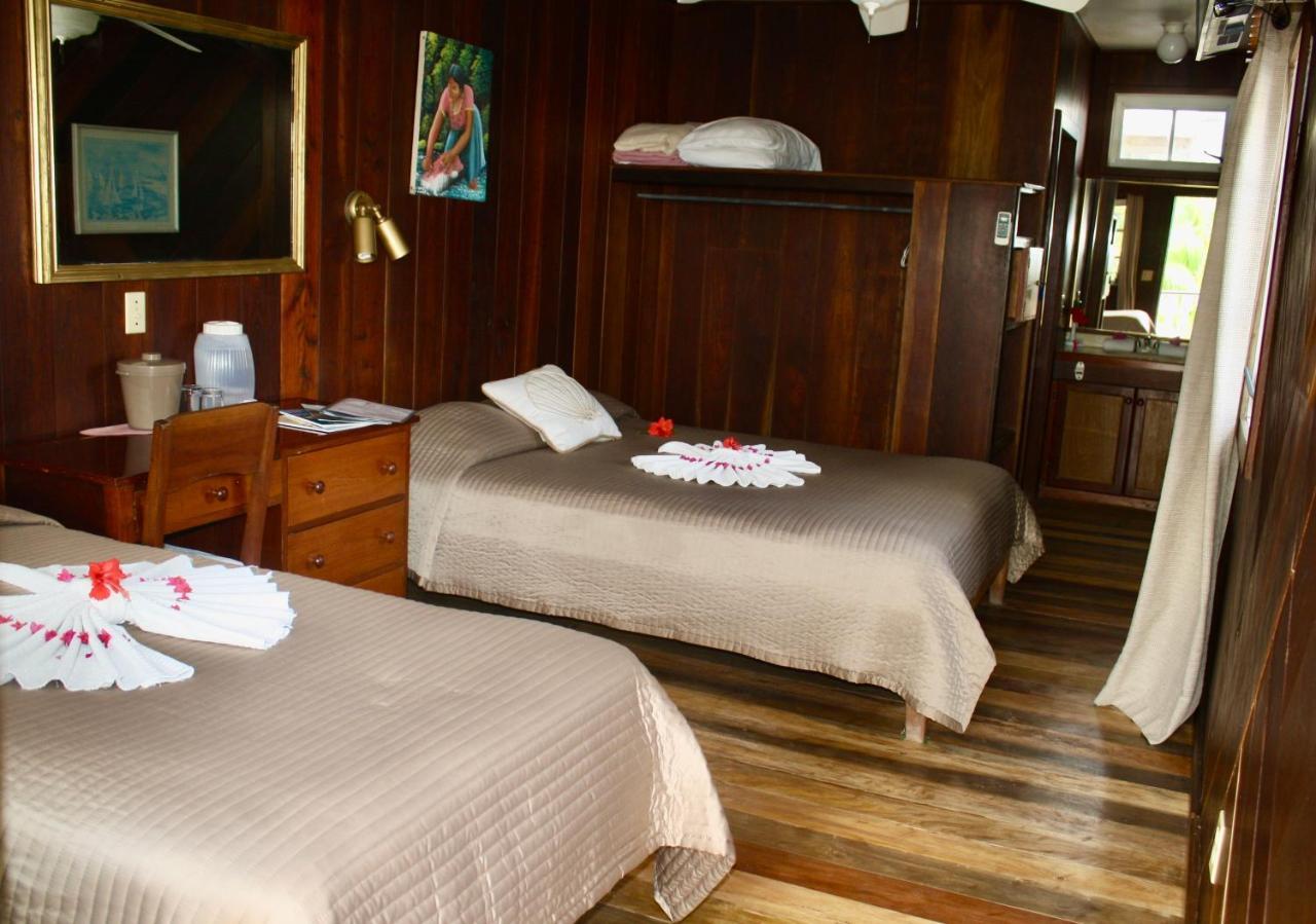 Holiday Hotel San Pedro  Ngoại thất bức ảnh